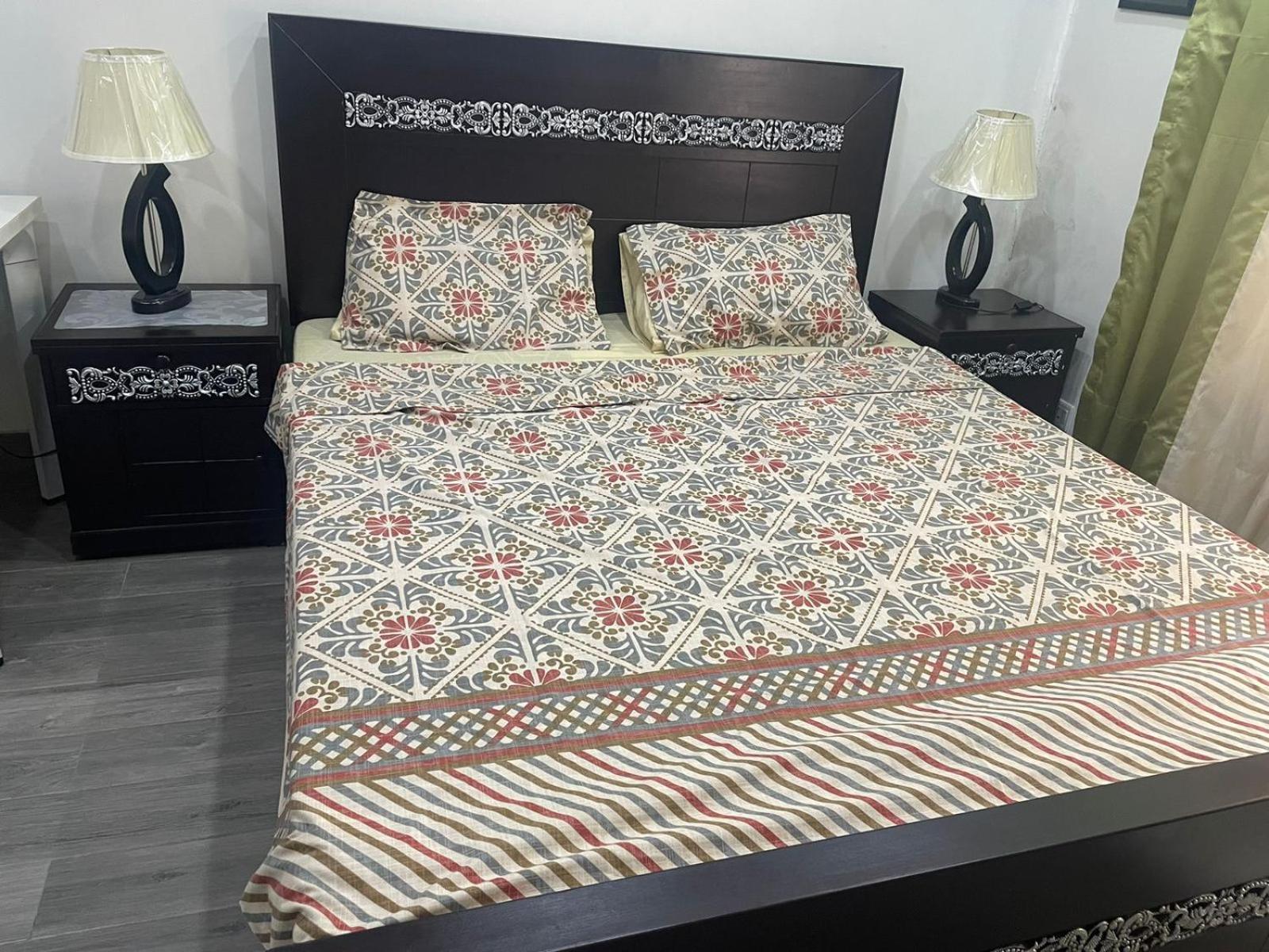לאהור Grey Orchard Homestay - A Family Place מראה חיצוני תמונה